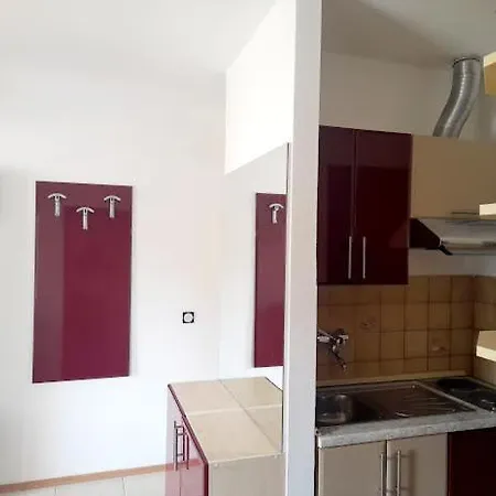 Delas Apartman Pjescana Uvala