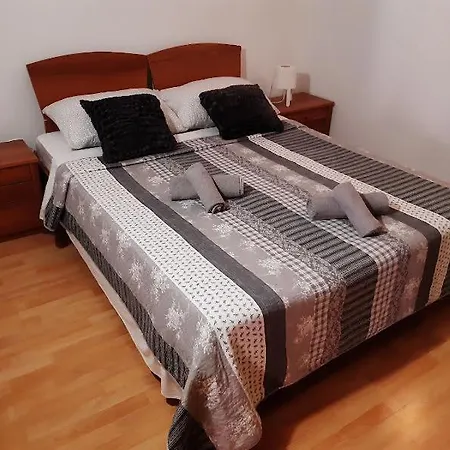 Apartman Delas