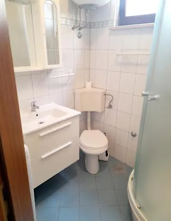 Delas Apartment Pjescana Uvala
